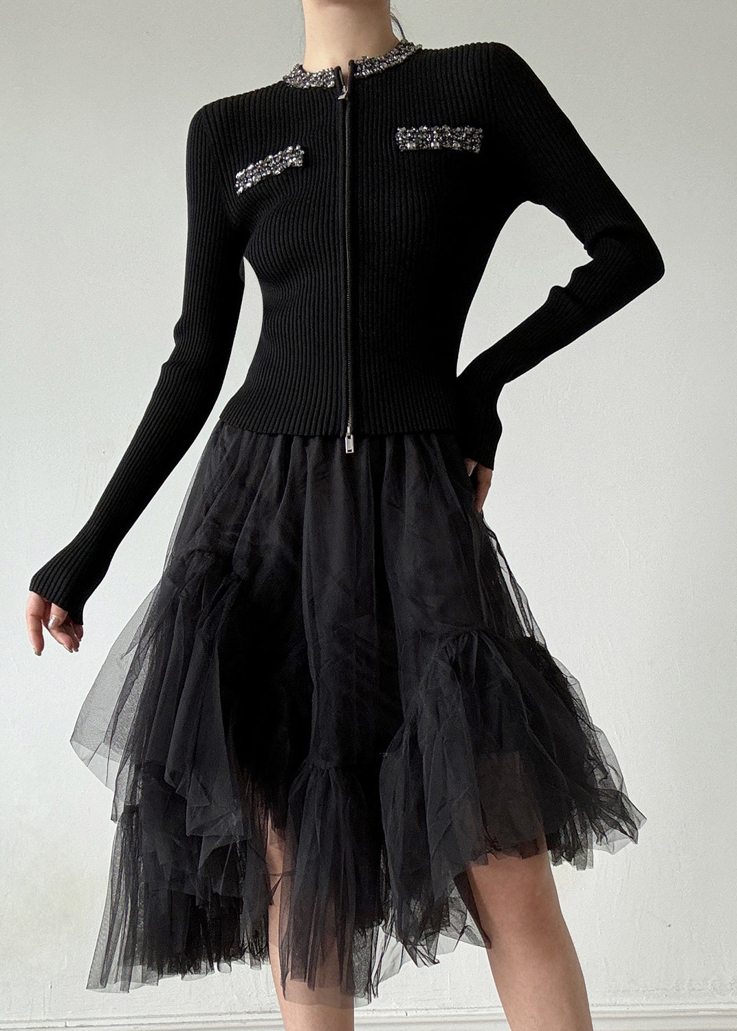 Cardigans élégants en laine noire à col rond et fermeture éclair en zircon, printemps TY003
