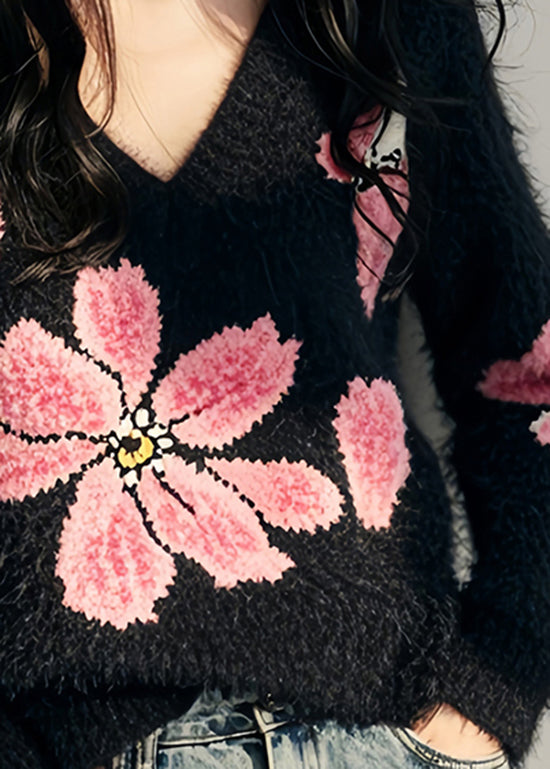 Stilvoller schwarzer Ma Hai Mao Strickpullover mit V-Ausschnitt und Blumenmuster, Frühling, TN034