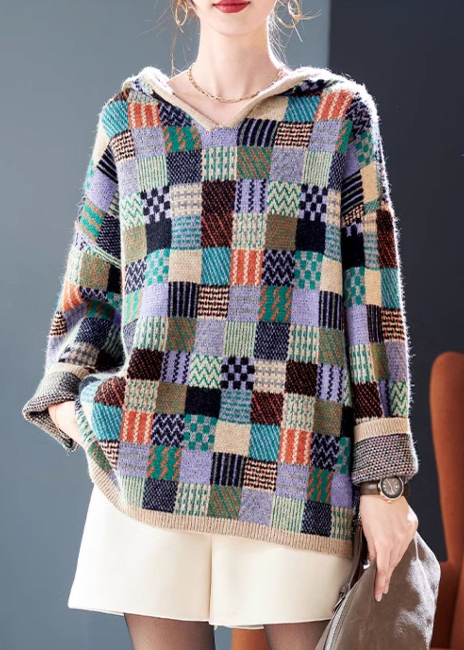 Stilvoller karierter Patchwork-Strickpullover mit Kapuze für den Frühling TF042