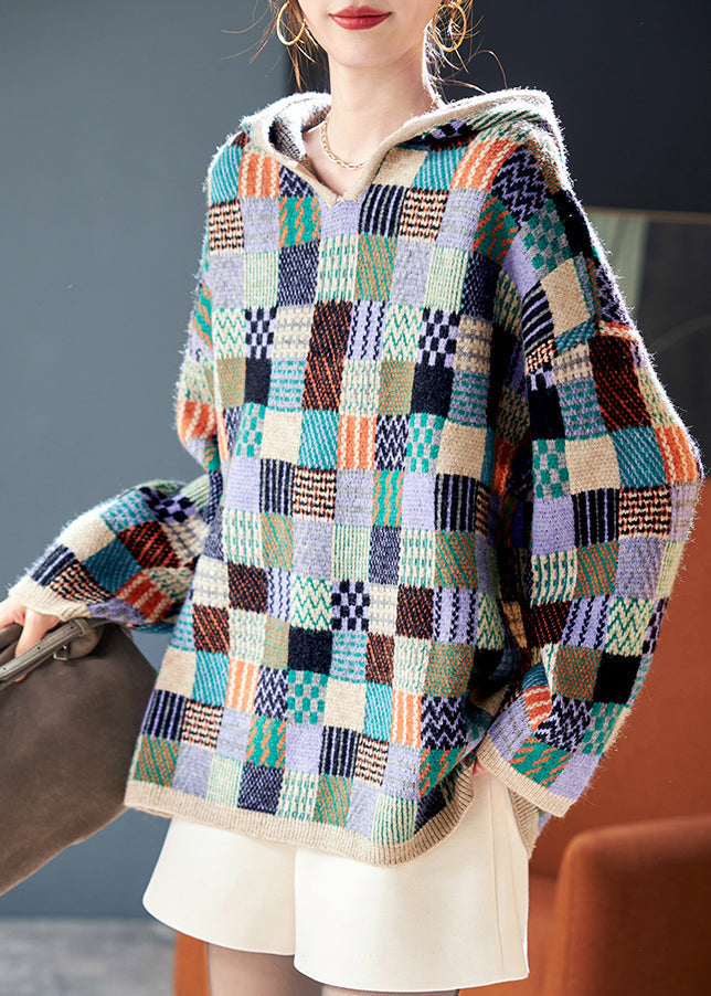 Stilvoller karierter Patchwork-Strickpullover mit Kapuze für den Frühling TF042
