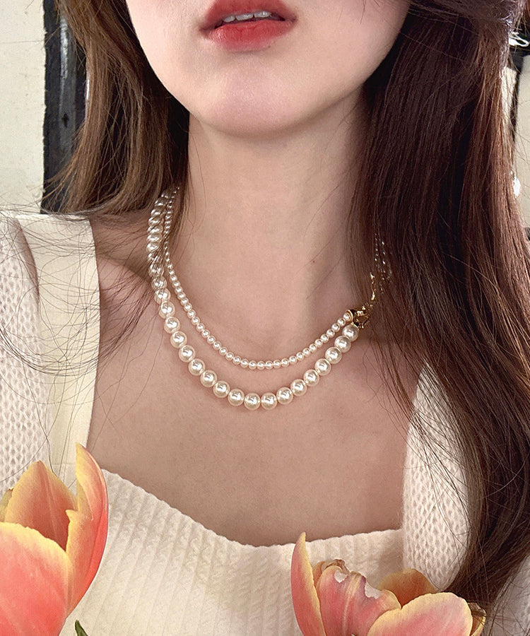 Collier élégant en alliage de métal blanc à double couche de perles ET011