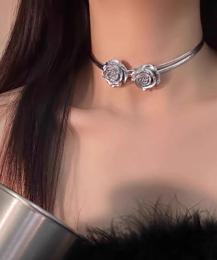 Unique Seiden-Halsband aus Sterlingsilber mit Rosenmotiv, zweilagig, PO060