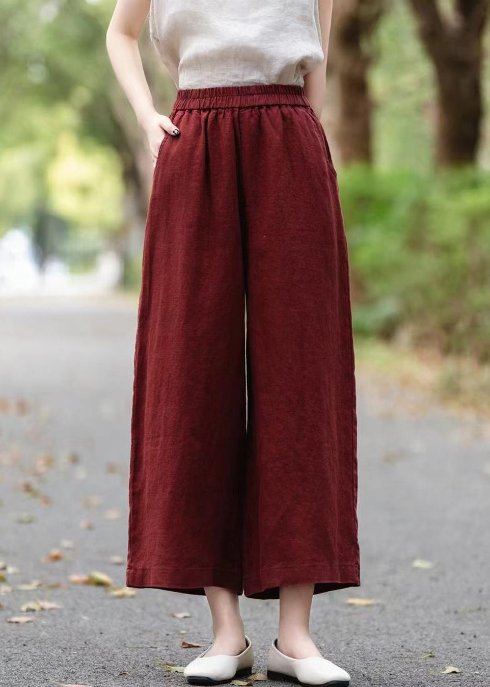 Pantalon d'été taille élastique en lin court vin rouge uni