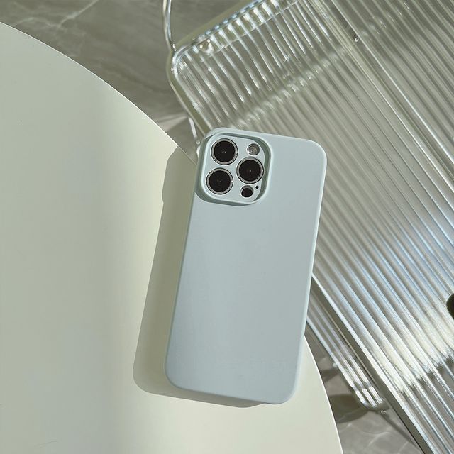 Plain Case Phone