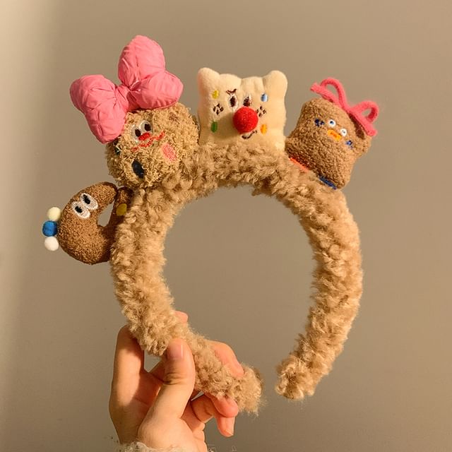 (Various Face Cookie Headband Designs) Wash Yarn