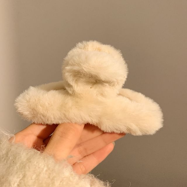 Plain Chenille Clamp Hair