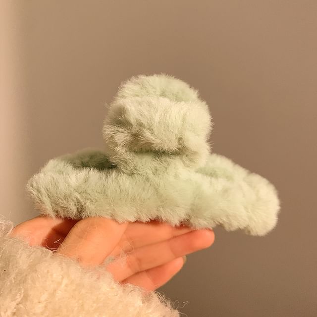 Plain Chenille Clamp Hair
