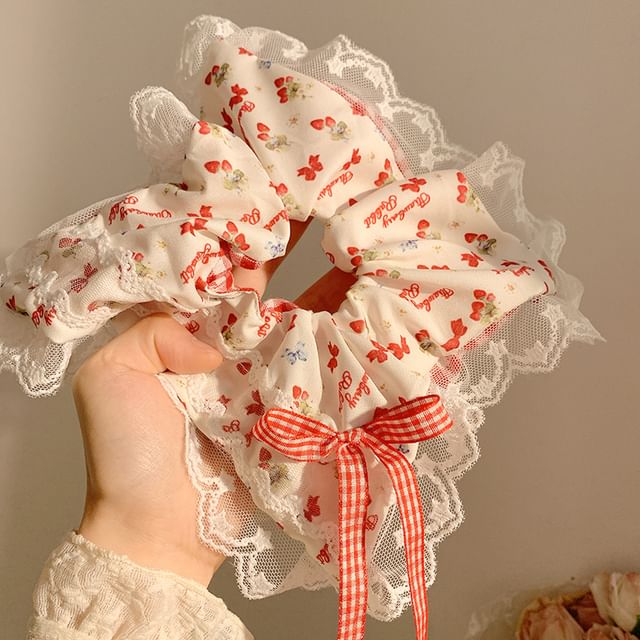 Scrunchie Cherry Trim Floral Bandana / Designs) (Various Lace