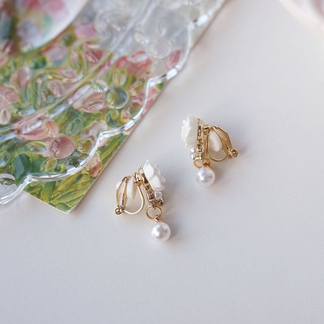 Rhinestone Pearl Faux Earring Clip-On Drop Floral /