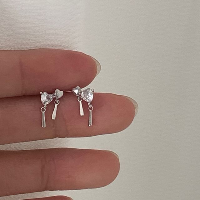 Alloy Heart Drop Rhinestone Earring