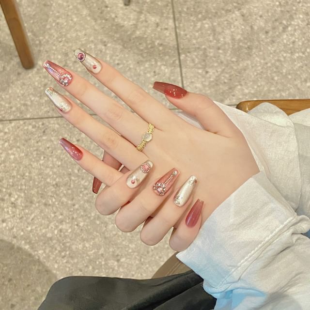 Strass-Press-On-Nagel