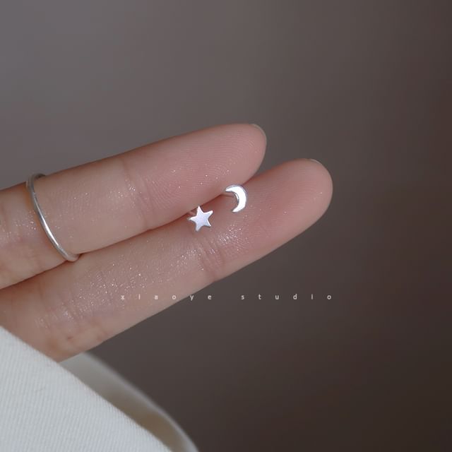 Asymmetrical Stud 925 Star Sterling Crescent Earring Silver