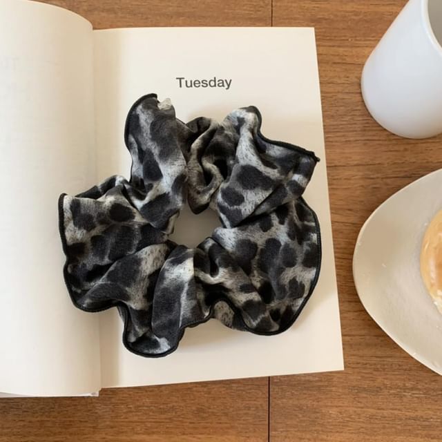 Scrunchie Hair Leopard Print