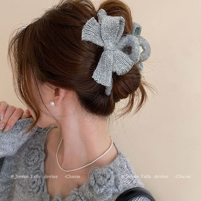Claw Clip Bow Hair Acrylic Knit