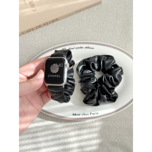 Faux Shirred Apple Band Leather Watch