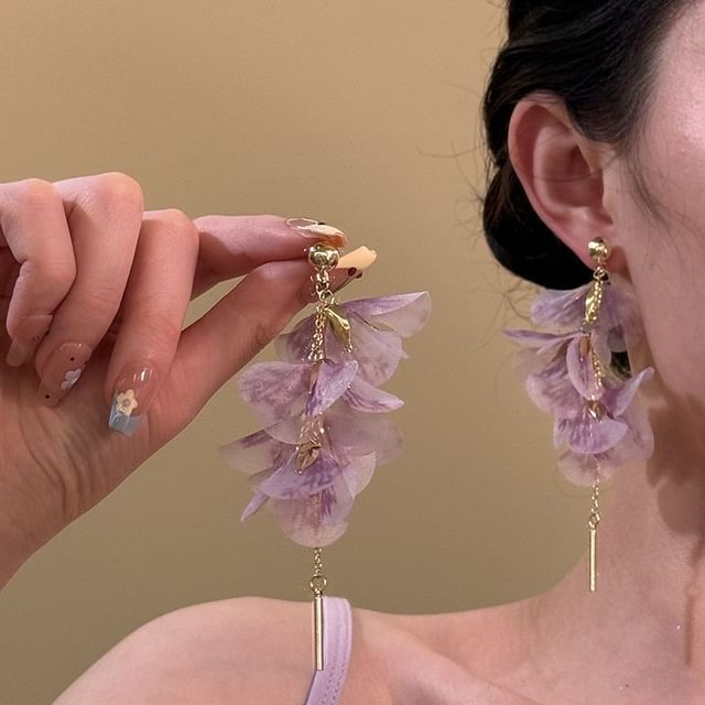 Threader Earring Petal