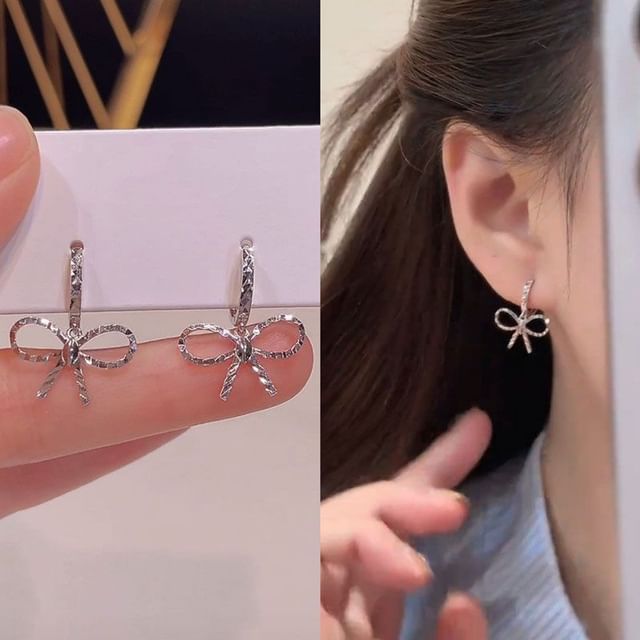 Earring Bow Drop Huggie
