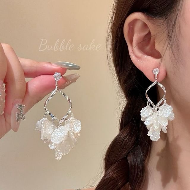 Rhinestone Shell Earring Chandelier