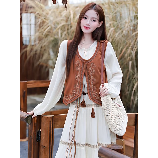 V-Neck Embroidered Tassel Tie Front Vest / Long-Sleeve Fringed Tiered Midi A-Line Dress / String Belt / Set