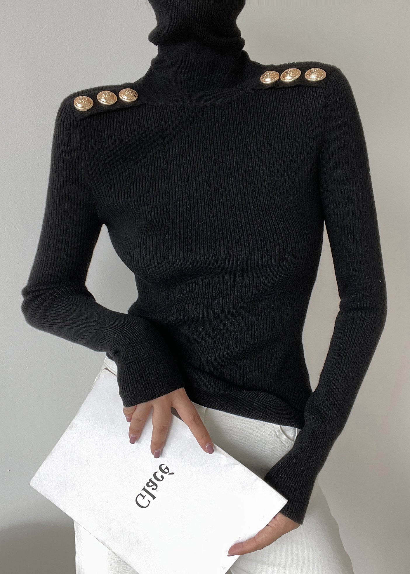 Pull élégant en laine noire à col montant et patchwork, idéal pour l'hiver (RV023)