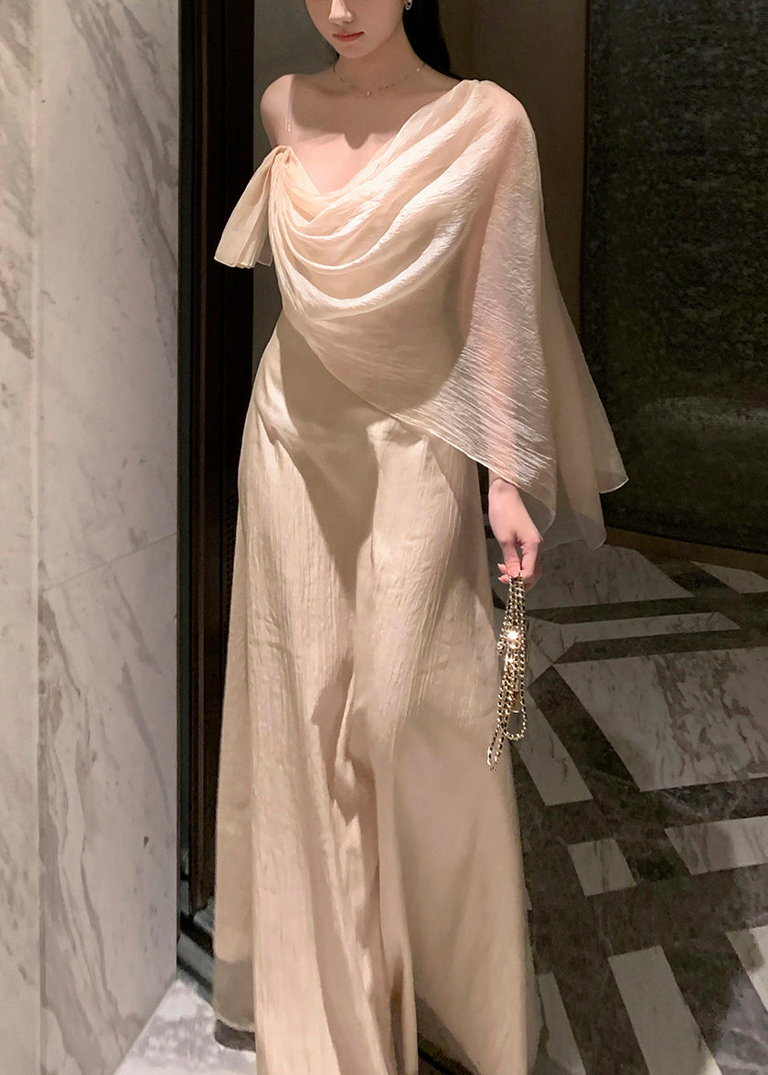 Robe longue d'été asymétrique en soie unie abricot élégante