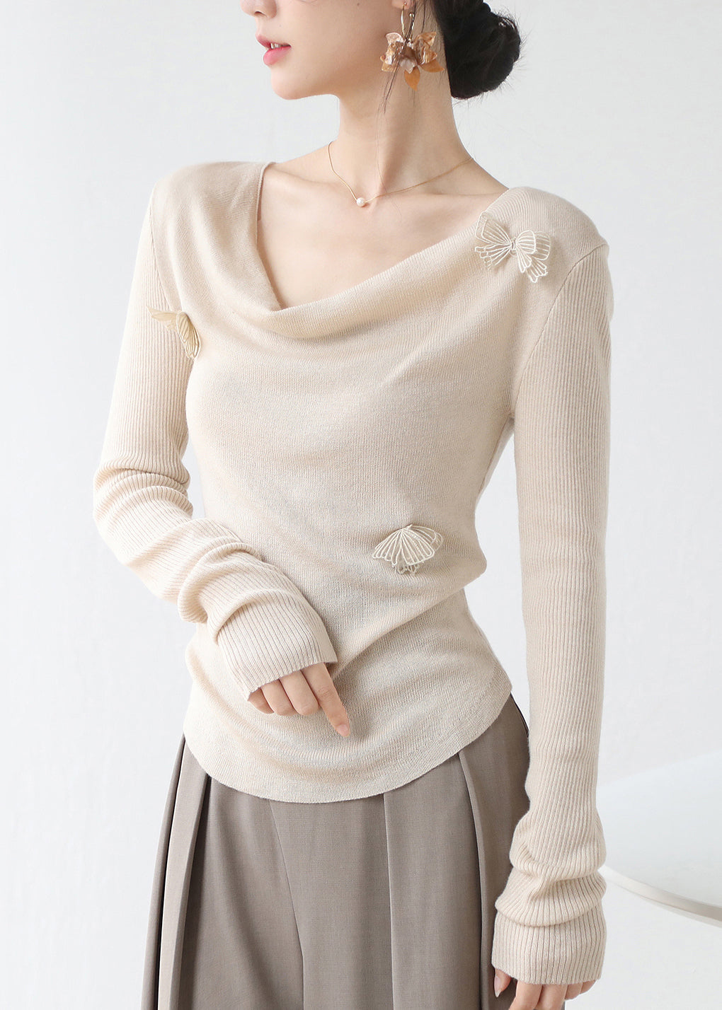Haut en tricot ajusté à motif papillon abricot hiver RV022