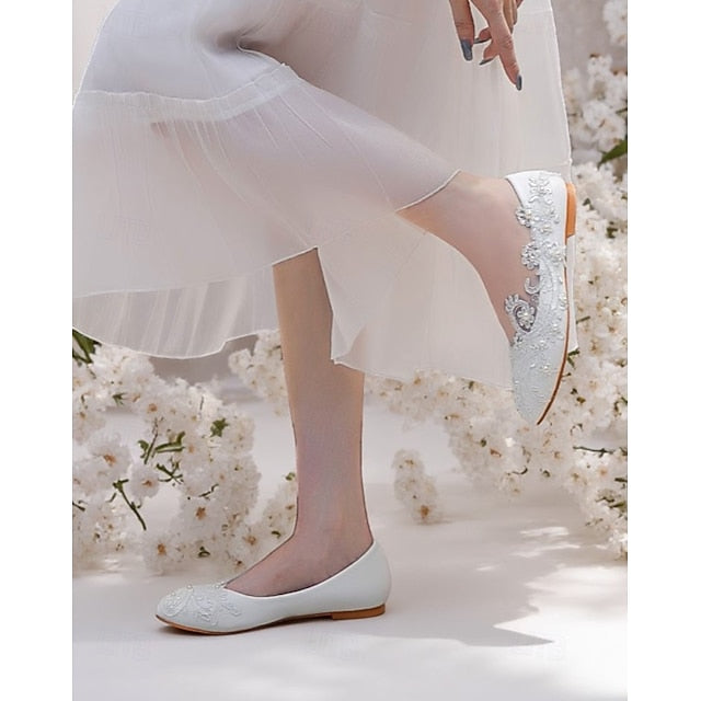 White Flats – Vintage Women's Lace Embroidered Ballet