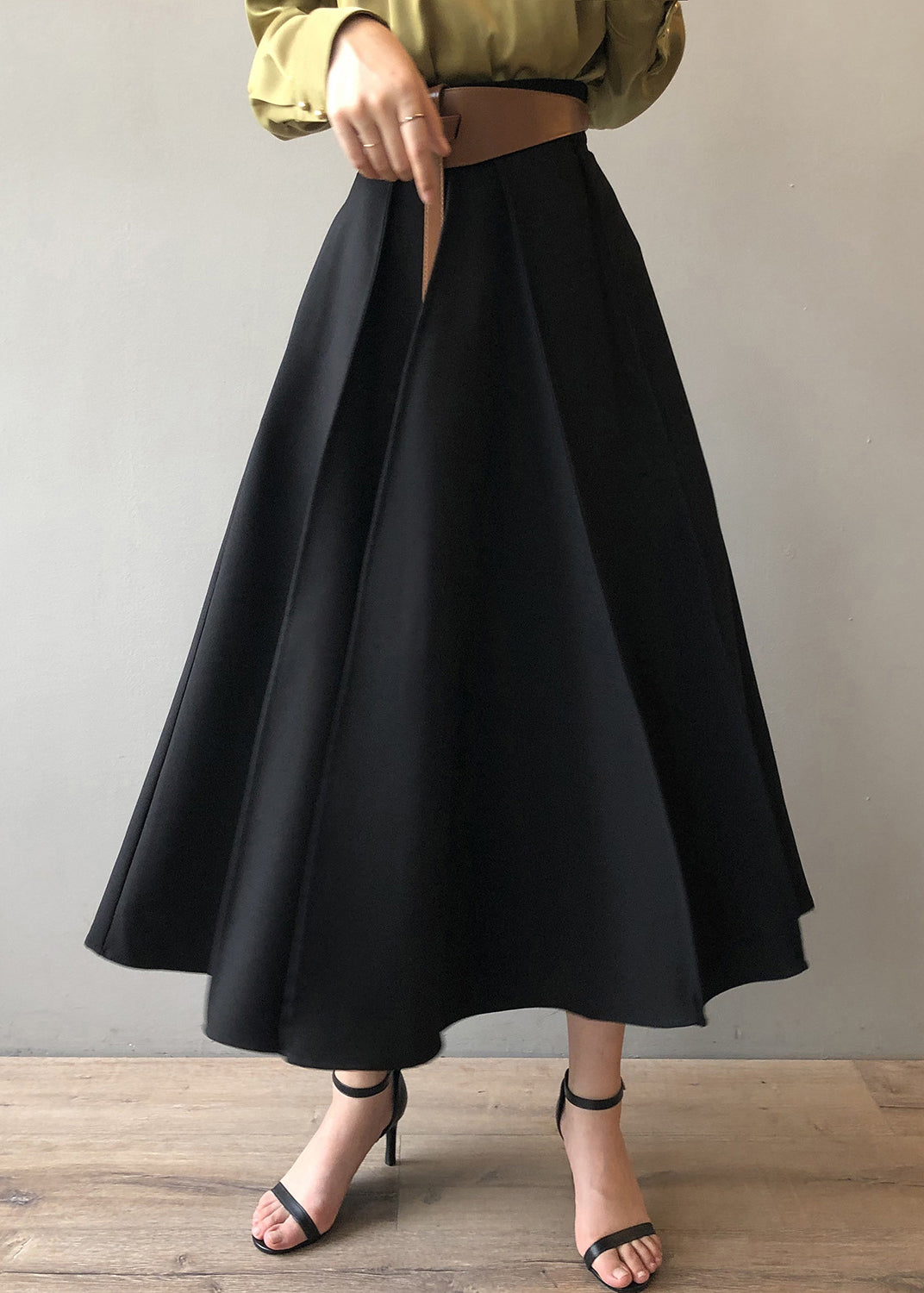 Jupe en coton noir à ourlet extra large, froissée, taille haute, automne WD015