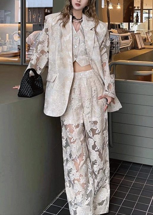 Ensemble pantalon et gilet léger et ajouré de luxe, blanc, dentelle