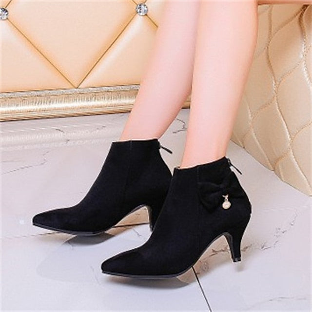 Pink Women's Bow Pearl with Boots Ankle Suede Charm and