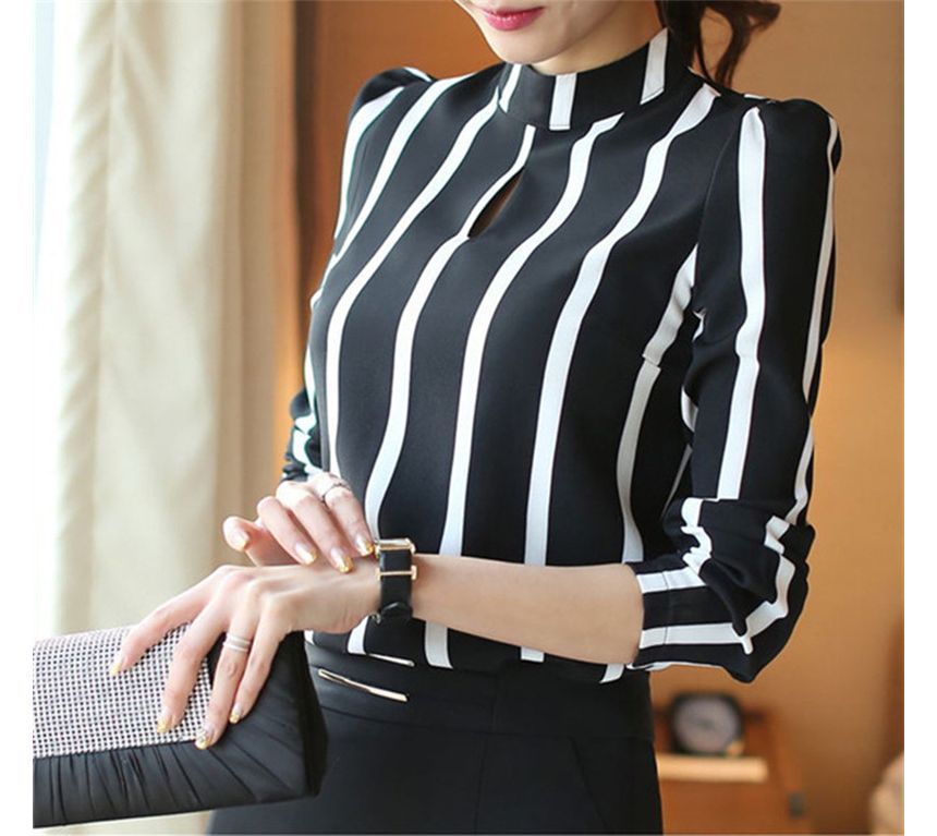 Puff-Sleeve Striped Keyhole Blouse OP50