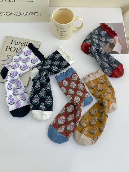 Lot de 5 paires de chaussettes en coton à blocs de couleurs avec broderies artistiques pour femmes AV1043