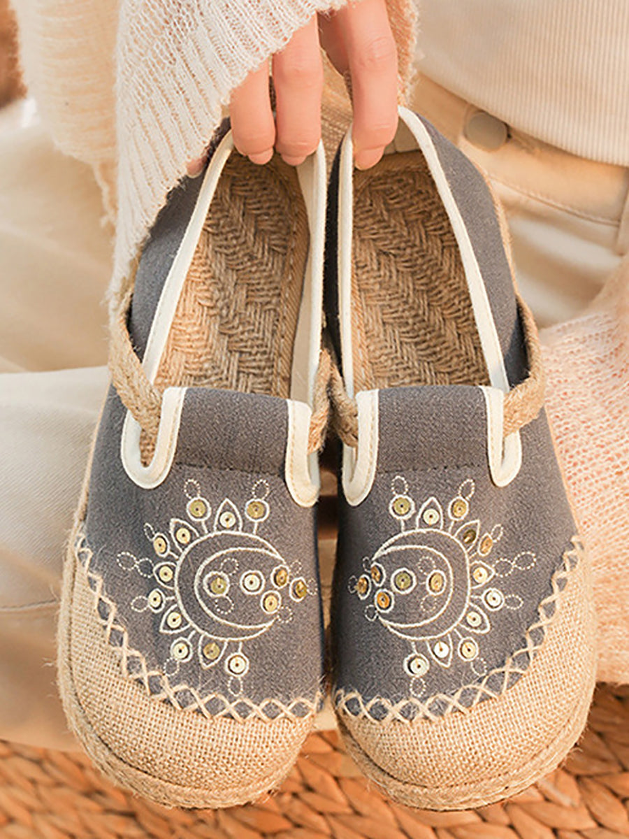 Women Vintage Summer Moon Embroidery Cloth Shoes WE1037