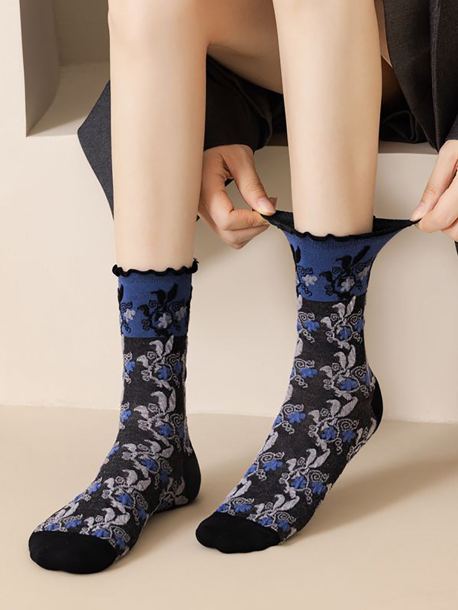 3 Pairs Women Autumn Flower Jacquard Colorblock Socks AH1023