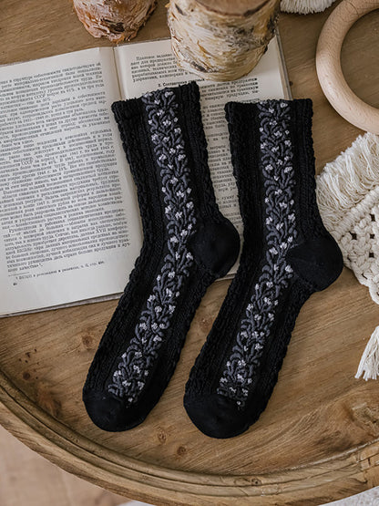 Lot de 3 paires de chaussettes en jacquard fleuri artistique pour femme, noires et blanches, AT1018