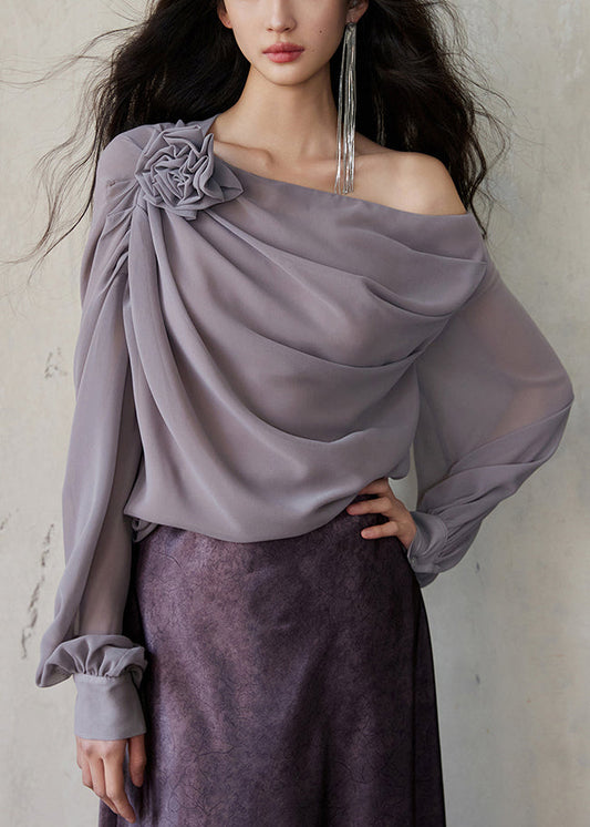 Chemise longue grise unie à manches asymétriques en mousseline de soie