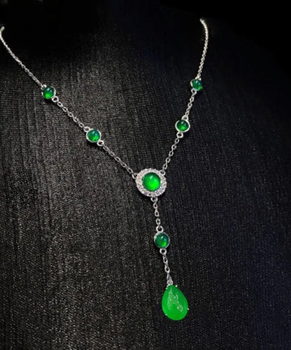 Collier avec pendentif à pompon en jade et zircon vert surdoré en argent sterling 2024 AC1033