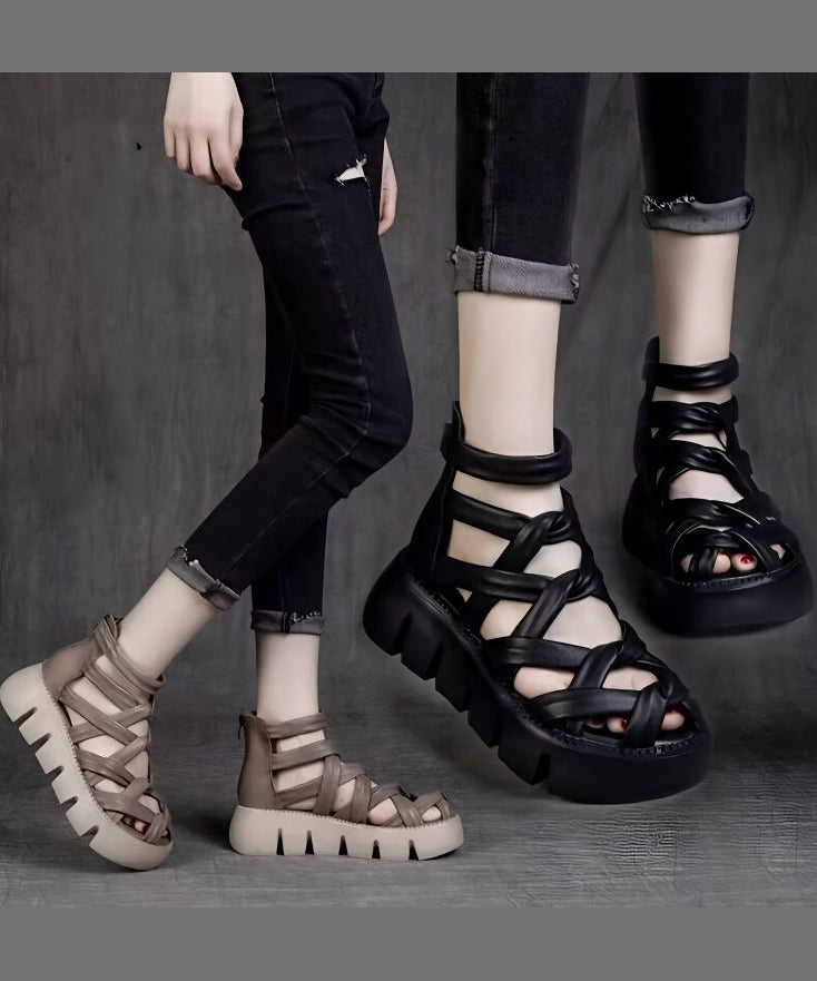 2024 Sommer Neue schwarze ausgehöhlte römische Sandalen AP1043