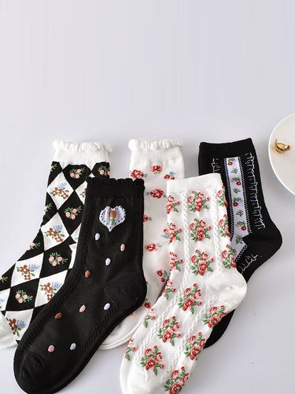 Lot de 5 paires de chaussettes d'été en jacquard à fleurs artistiques pour femmes KL1038