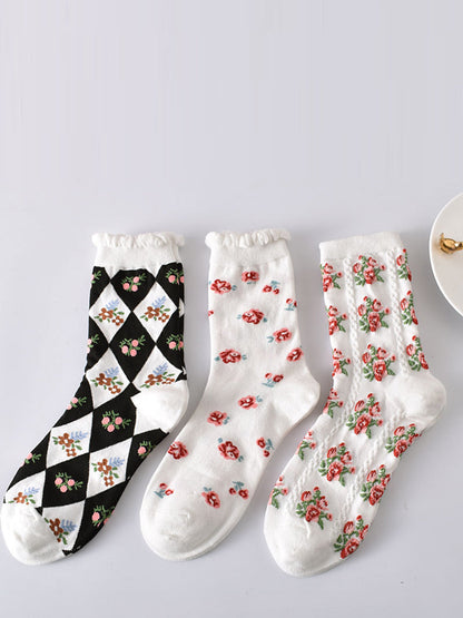 Lot de 5 paires de chaussettes d'été en jacquard à fleurs artistiques pour femmes KL1038