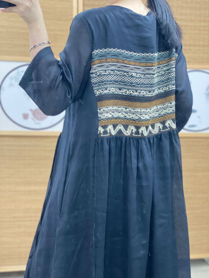 Robe d'été en lin ample à col rond et à épissures ethniques pour femmes AS1063