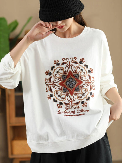 Women Autumn Flower Embroidery O-Neck Cotton Sweatshirt  AV1026