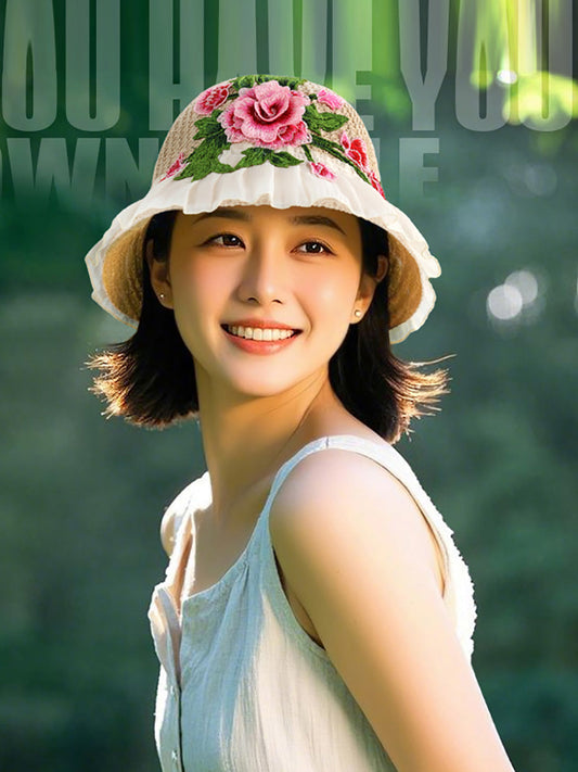 Sonnenfester Hut mit Blumenspitze und ethnischer Stickerei für Damen