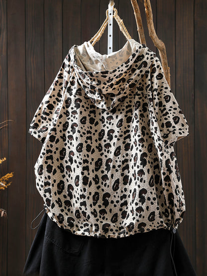 Chemise d'été à capuche motif léopard pour femme 