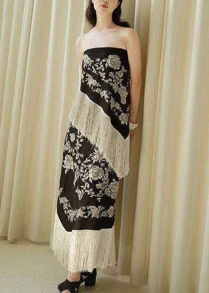 Schwarzes, ärmelloses, hochgeschlossenes, quastenbesetztes Patchwork-Kleid 