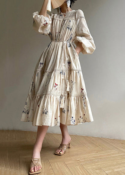 Robe ample en lin beige brodée à volants et poches à manches longues AJ1033 