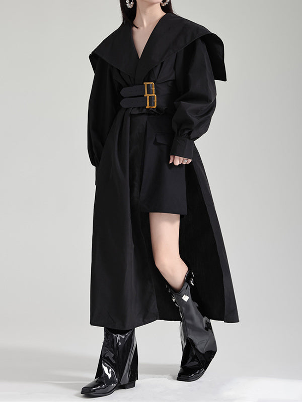 Robe longue noire plissée asymétrique à revers et ceinture moderne 