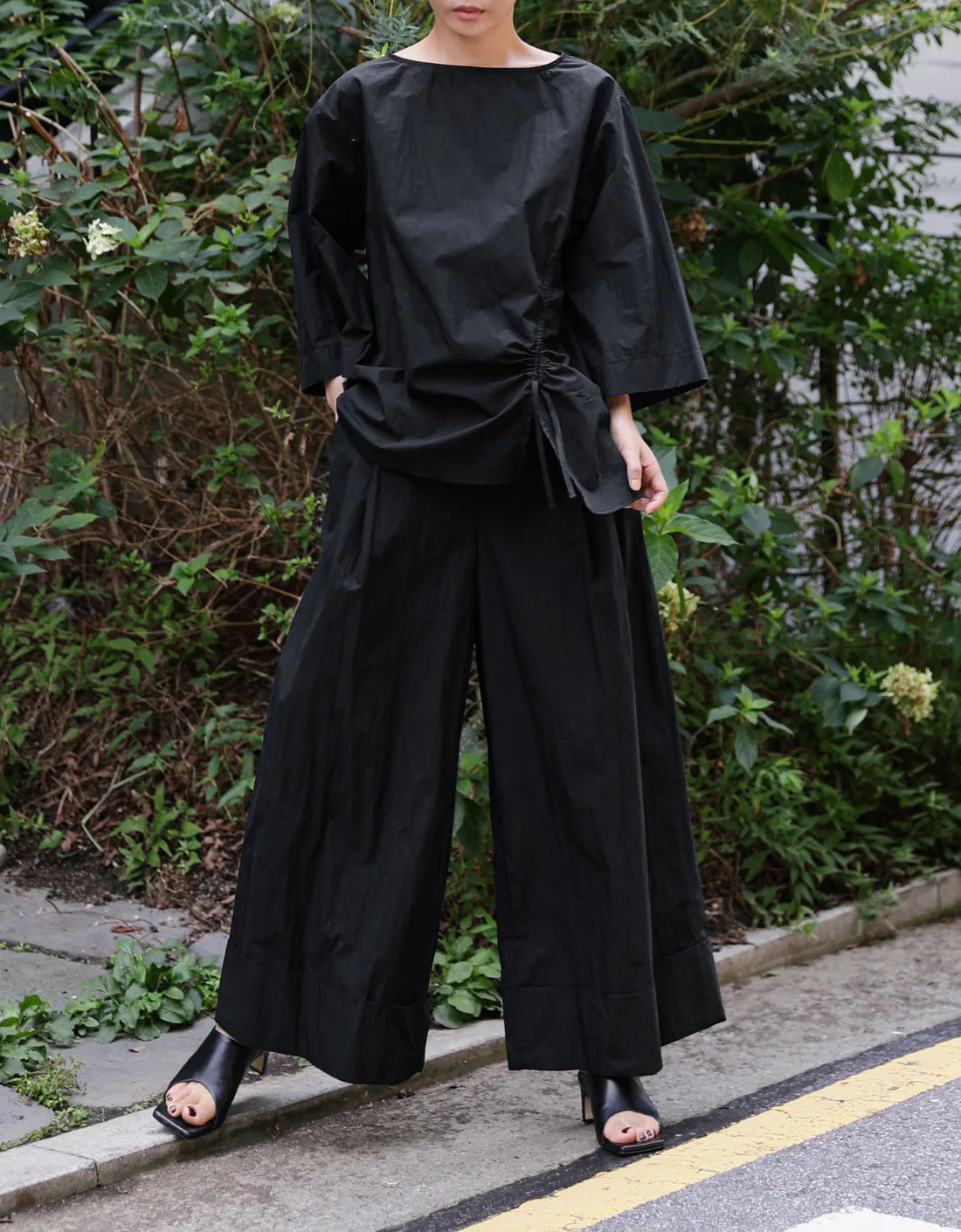 Pantalon kaki élastique à taille large et biologique 
