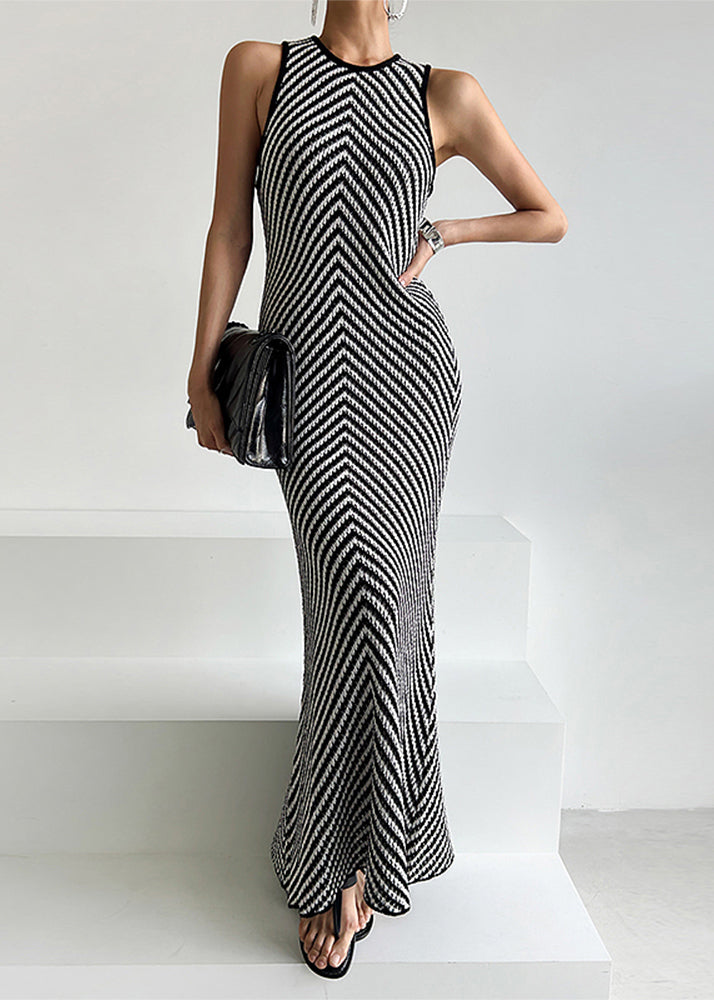 Strickkleid mit Streifenmuster, ärmellos, schwarz, knöchellang 
