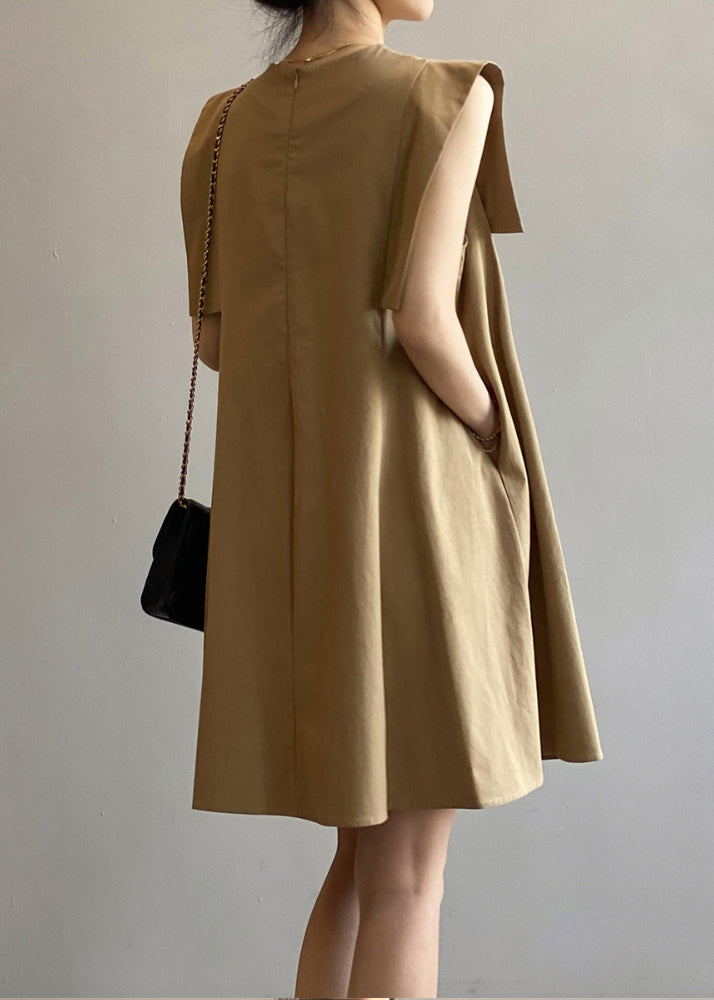 Elegantes ärmelloses Kleid aus Baumwolle in Khaki mit Rundhalsausschnitt 